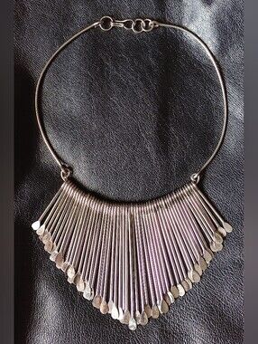 1970s Vintage Silver Metal Fringe/Mini Paddle Edged Choker